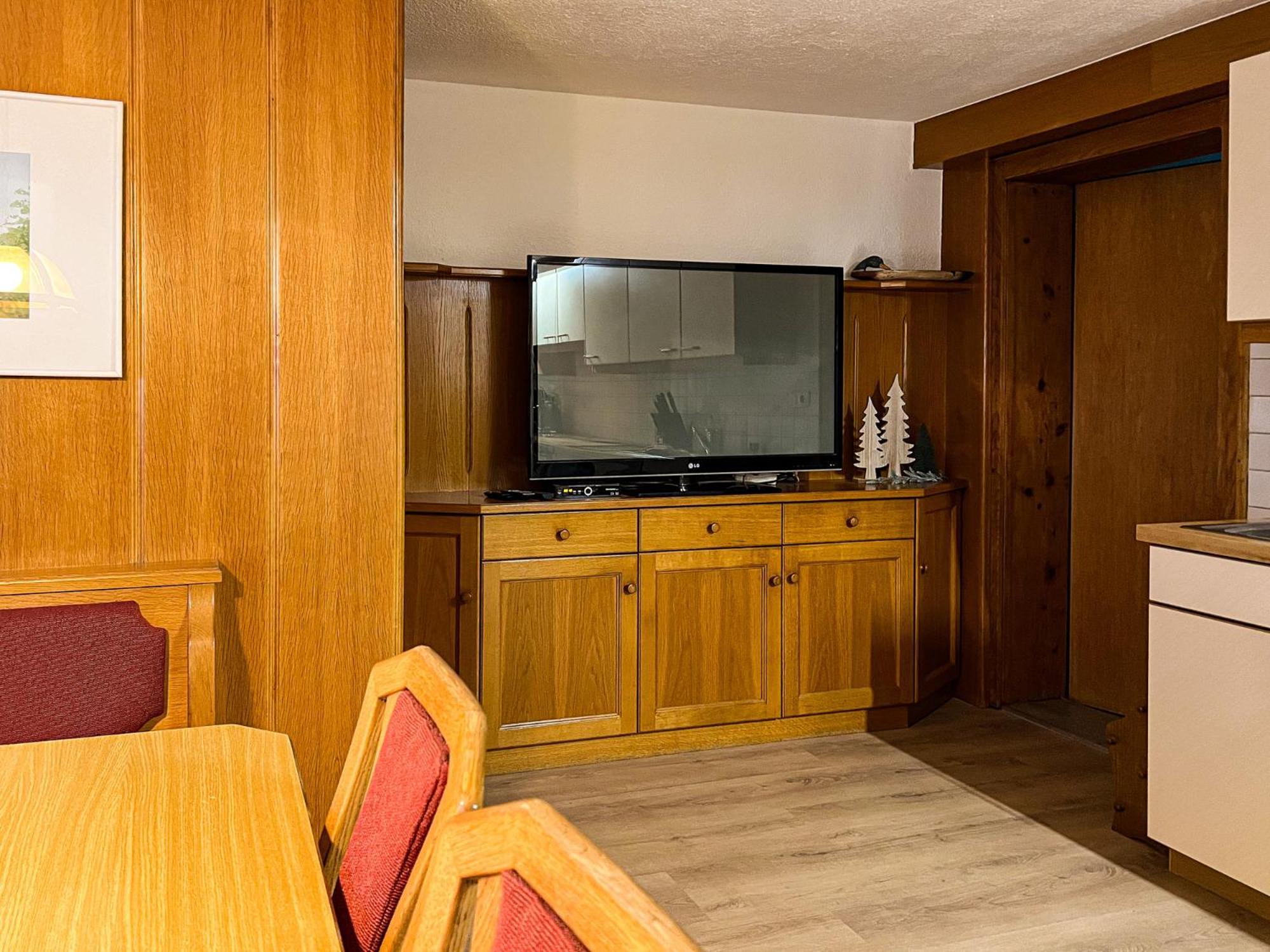Spitzen Blicke - Apartments Silbertal Exterior photo
